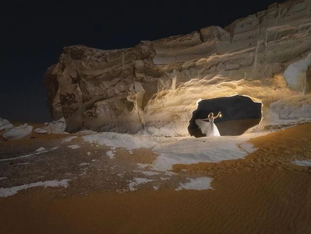White Desert Safari: Cairo, Bahariya Oasis & Camping Adventure